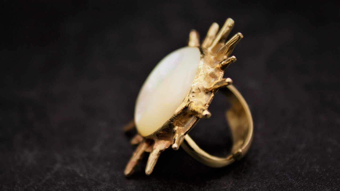 Anello Solare -anello in bronzo e madre perla-