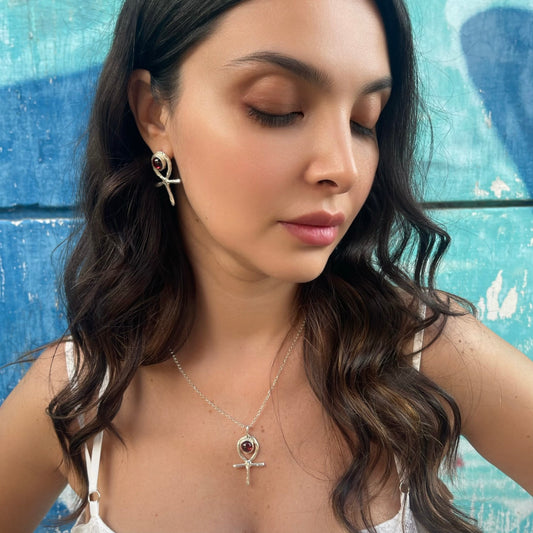 Ankh Egizio ciondolo in argento con Granato