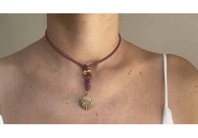 Collana conchiglia venusiana bronzo semplice