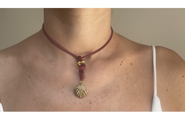 Collana conchiglia venusiana bronzo semplice