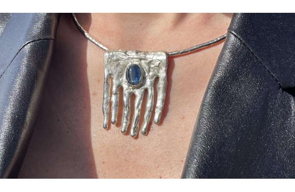 Collana Gocce di luce argento e cianite